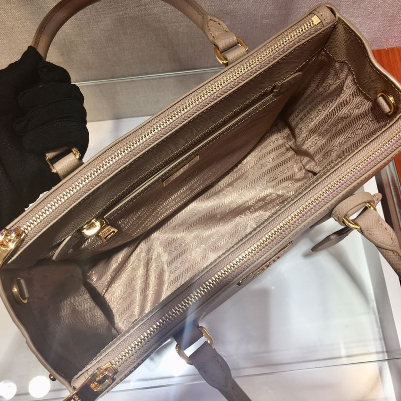 Pra*a top handle bags